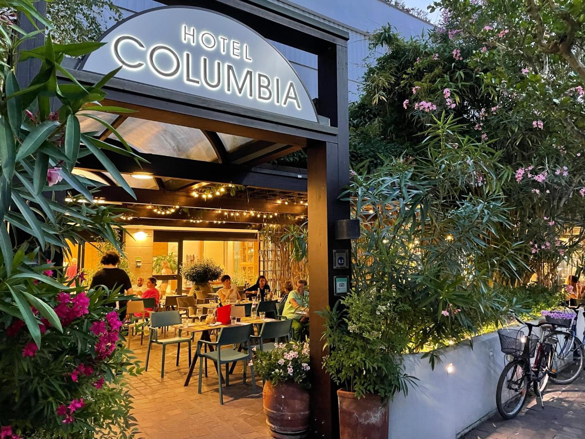 Hotel Columbia マリーナ・ロメア エクステリア 写真