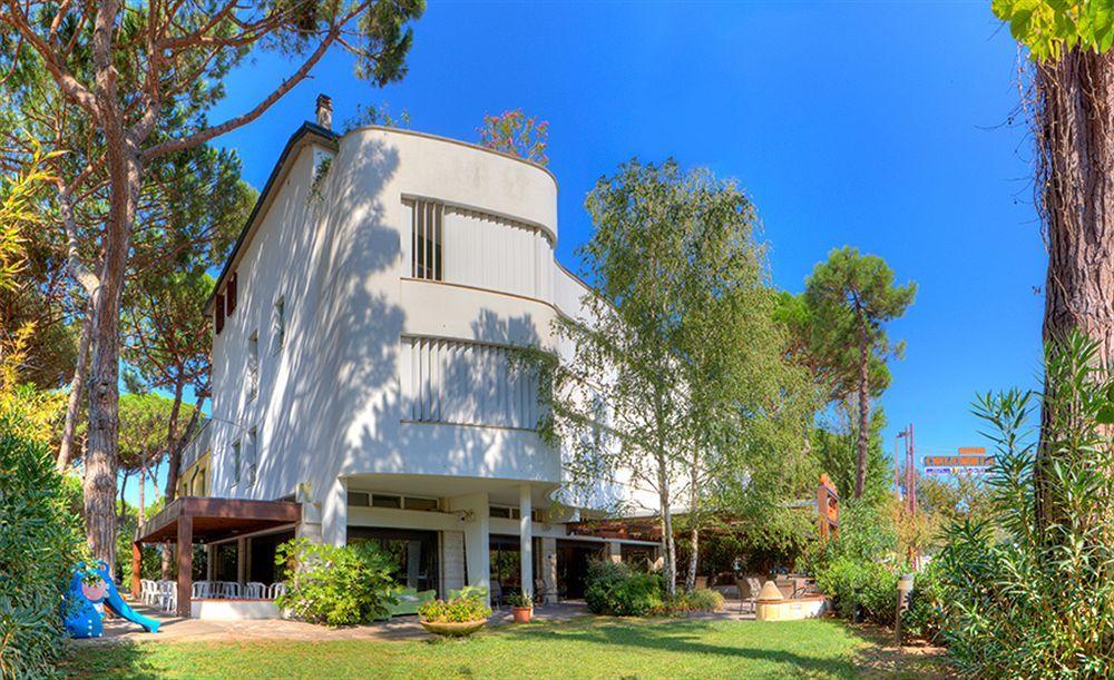 Hotel Columbia マリーナ・ロメア エクステリア 写真
